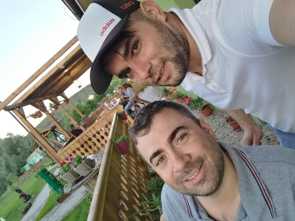 Agropensiunea Valea Fagilor Luncavita Екстериор снимка
