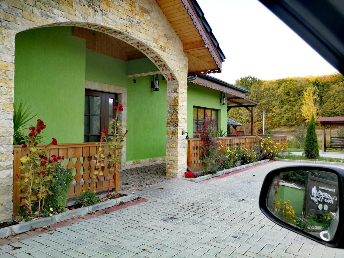 Agropensiunea Valea Fagilor Luncavita Екстериор снимка